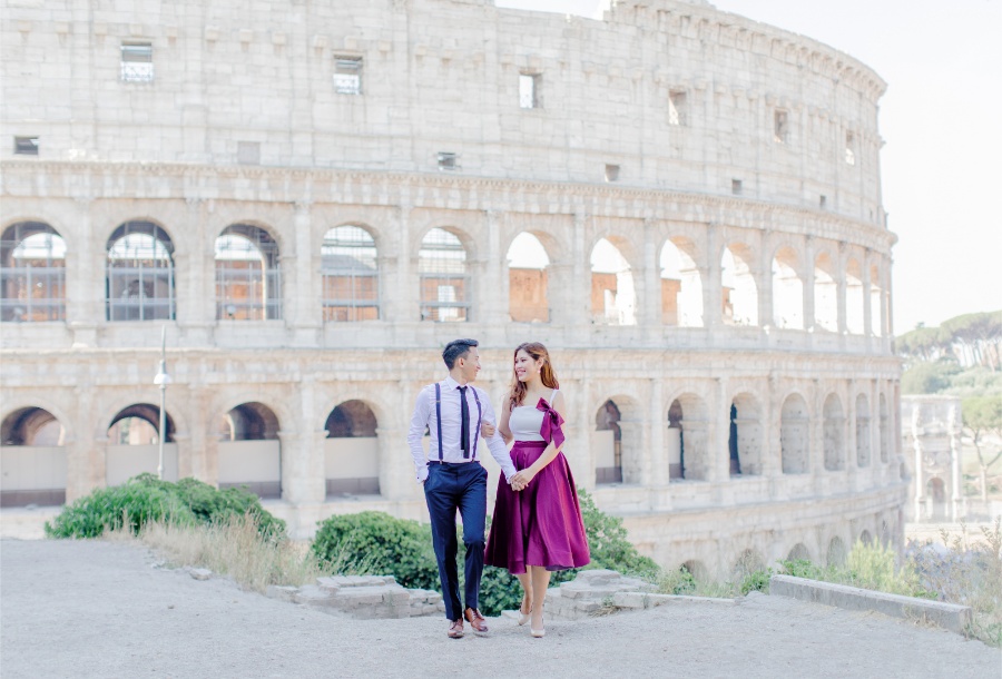 Italy Rome Colosseum Prewedding Photoshoot with Trevi Fountain  by Katie on OneThreeOneFour 45