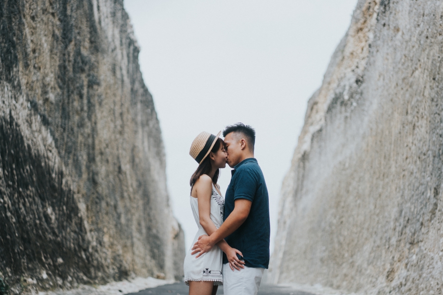 峇里島訂婚拍攝 － Melasti海灘，烏魯瓦圖 by Hery on OneThreeOneFour 0