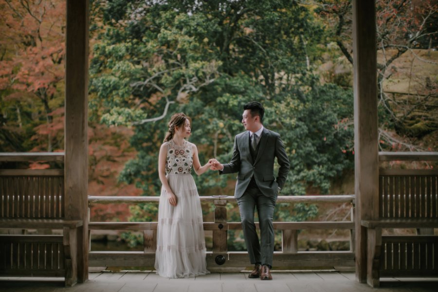 Autumn Japan Kyoto Pre-Wedding Photoshoot At Nara Deer Park and Gion by Kinosaki on OneThreeOneFour 15