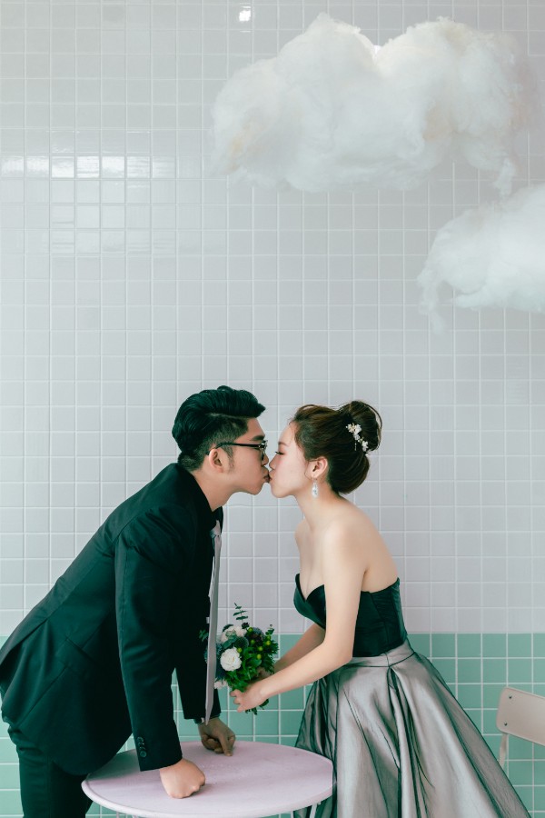 Taiwan Studio and Yang Ming Shan Prewedding Photoshoot by Andy on OneThreeOneFour 8
