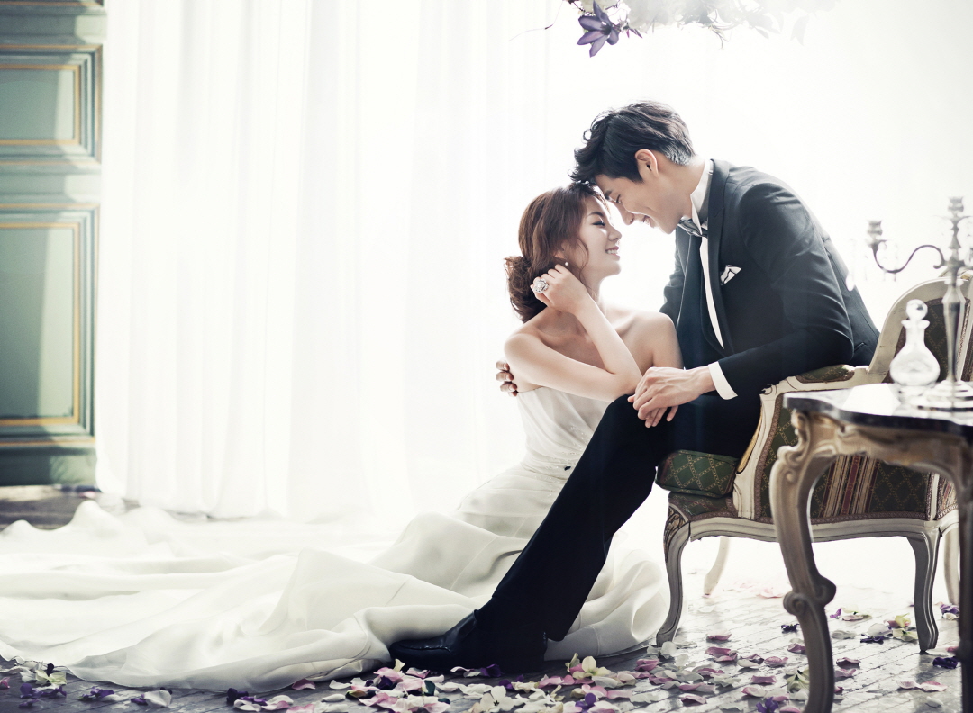 Korea Pre-Wedding Studio Photography 2016 Sample by May Studio on OneThreeOneFour 23