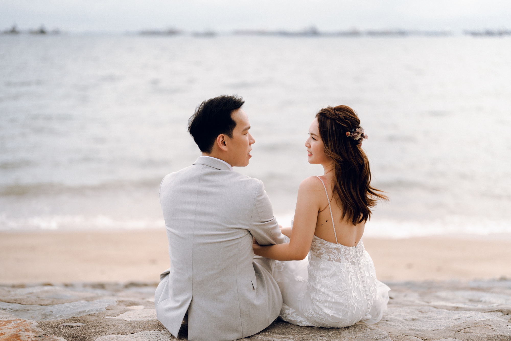 Prewedding Photoshoot At East Coast Park And Industrial Rooftop by Michael on OneThreeOneFour 16