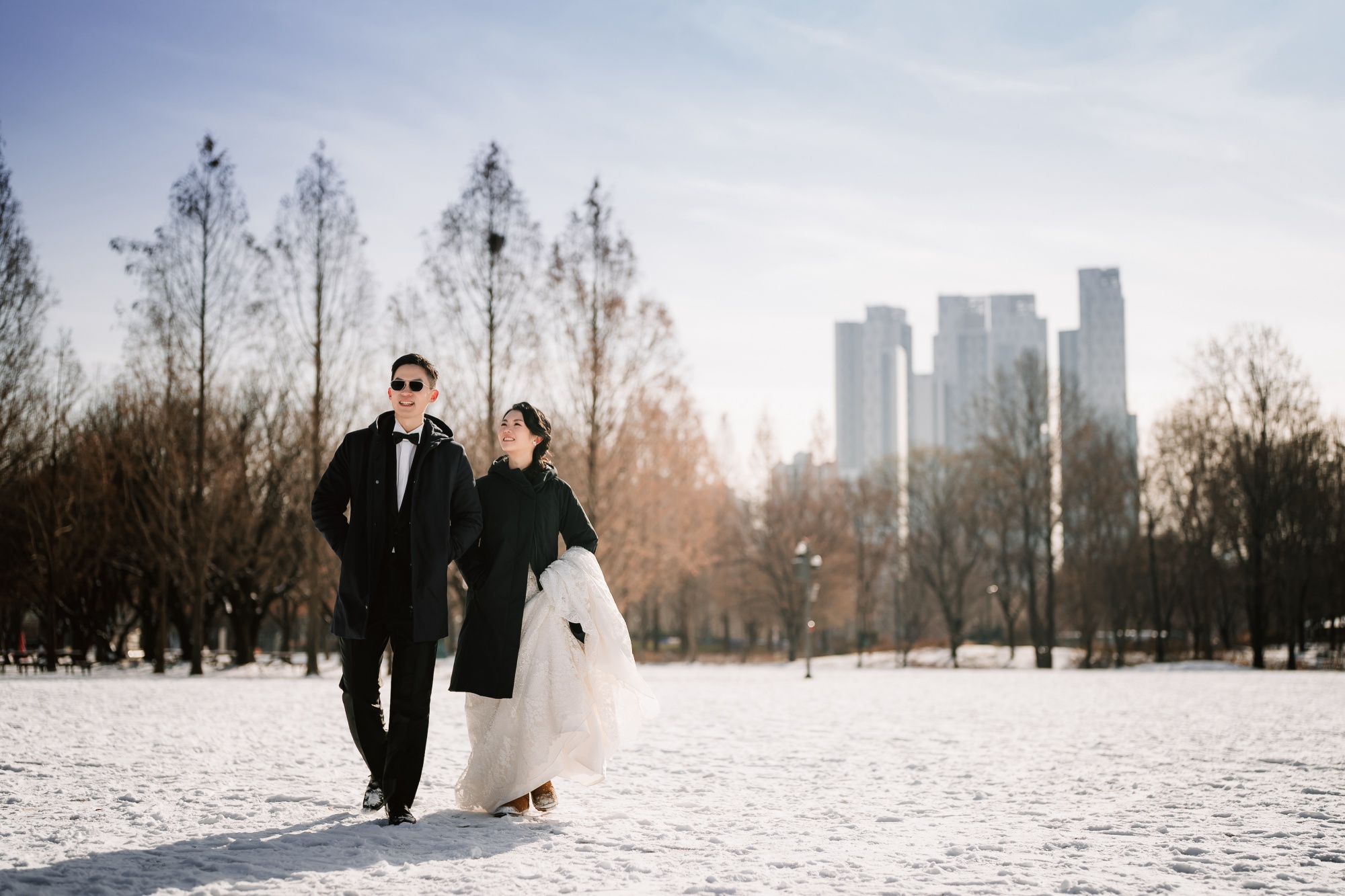 Whispers of Love in Seoul's Winter Wonderland: Snowy Pre-Wedding Extravaganza by Jungyeol on OneThreeOneFour 13