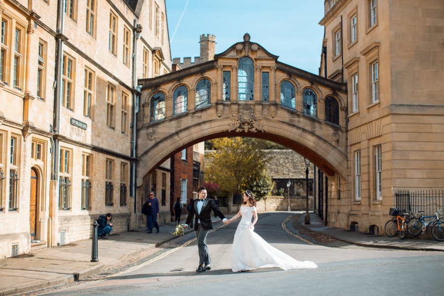 倫敦婚紗拍攝 - 科茨沃爾德 與 牛津大學 by Dom  on OneThreeOneFour 12