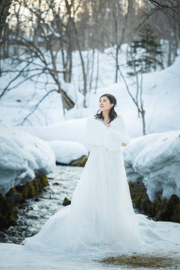 Niseko Hokakido Snow Winter Pre-Wedding Photography by Kuma on OneThreeOneFour 20