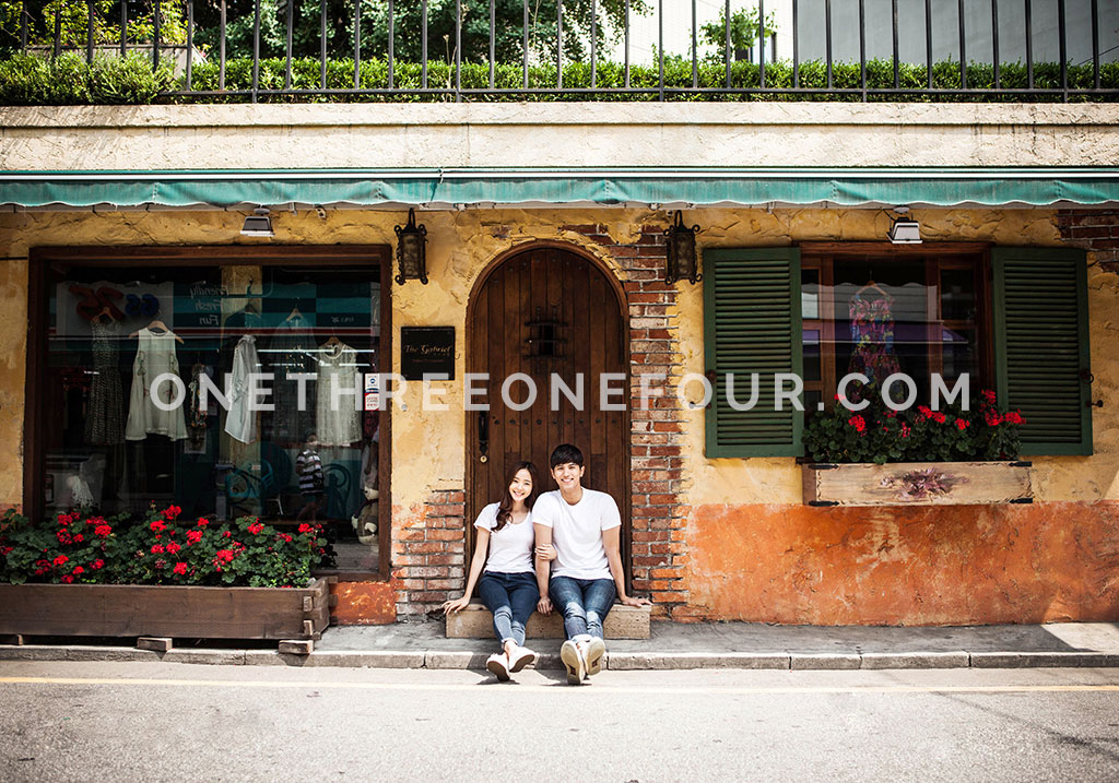 Korean Studio Pre-Wedding Photography: Hongdae (홍대) (Outdoor) by The Face Studio on OneThreeOneFour 38