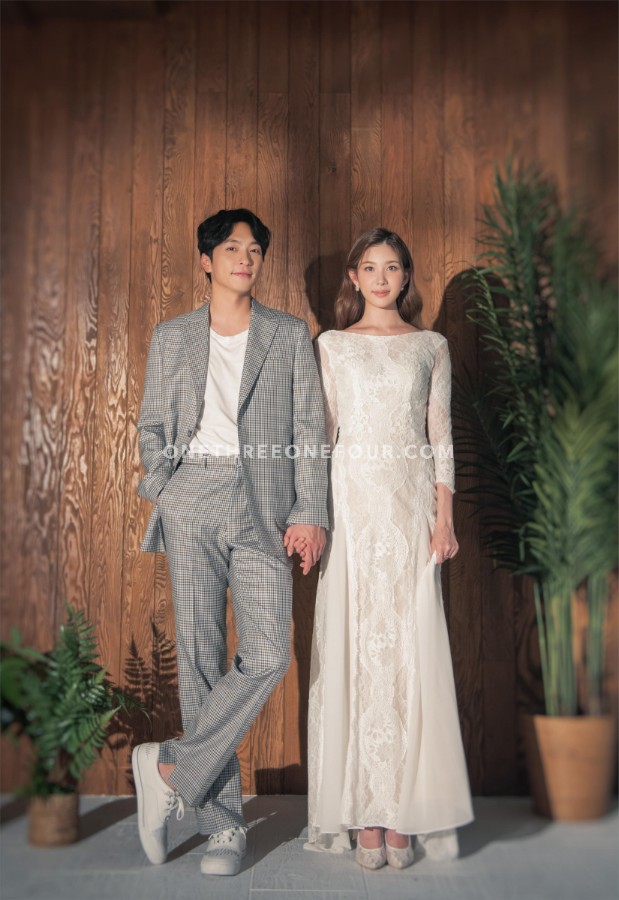 Gravity Studio Simple and Elegant Pre-Wedding Concept = Korean Studio Pre-Wedding by Gravity Studio on OneThreeOneFour 38