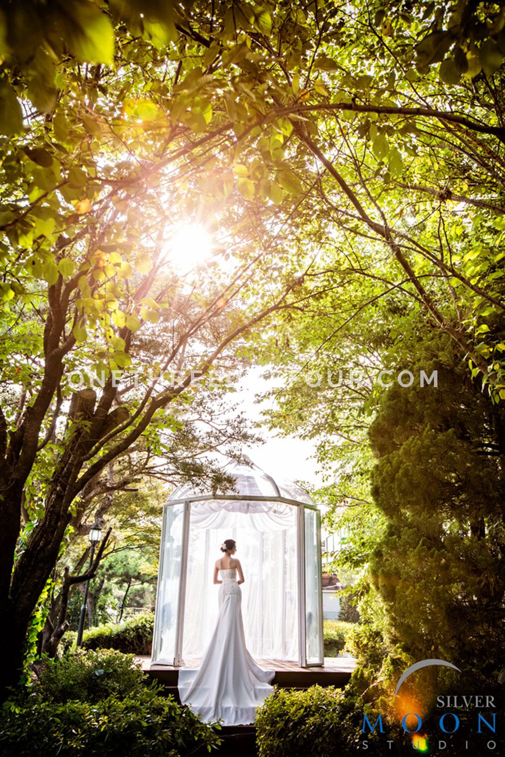 Korean Studio Pre-Wedding Photography: The Mansion by Silver Moon Studio on OneThreeOneFour 11