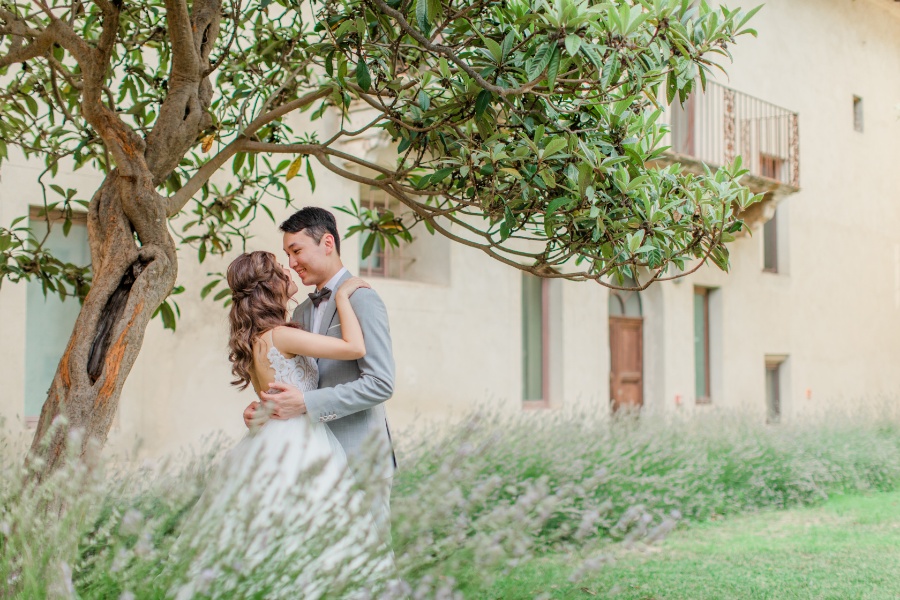 Italy Tuscany Prewedding Photoshoot at San Quirico d'Orcia  by Katie on OneThreeOneFour 7