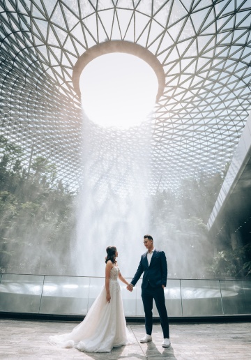Singapore Pre-Wedding Couple Photoshoot At Jewel, Changi Airport And East Coast Park Beach