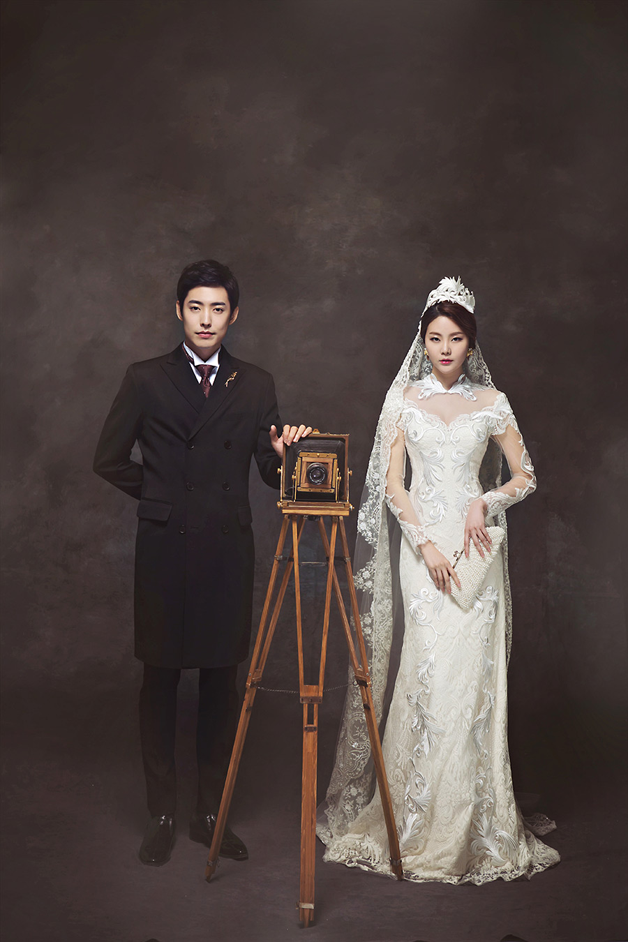 Korean Studio Pre-Wedding Photography: 2016 Romantic Vintage Collection  by Bong Studio on OneThreeOneFour 23