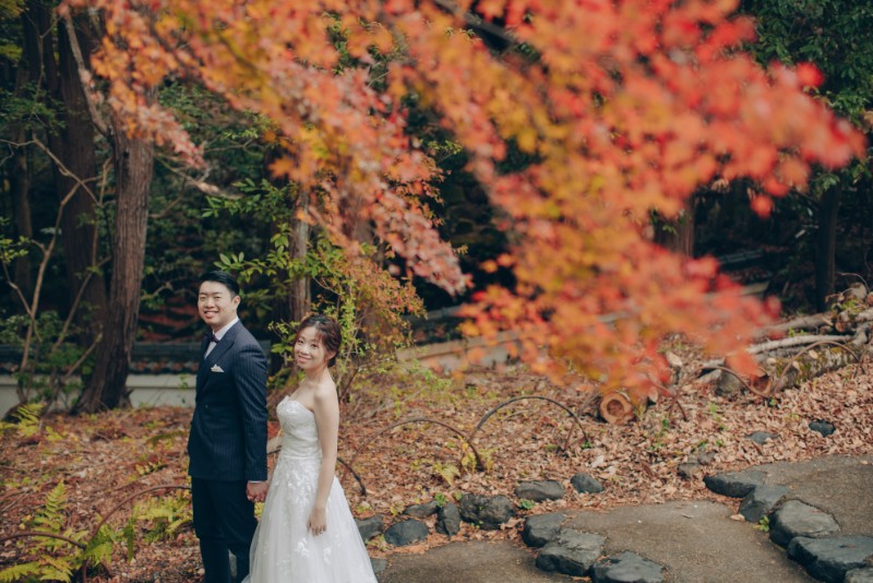 V&H: Kyoto Autumn Pre-wedding Photoshoot at Nara Park and Railway Tracks by Kinosaki on OneThreeOneFour 13