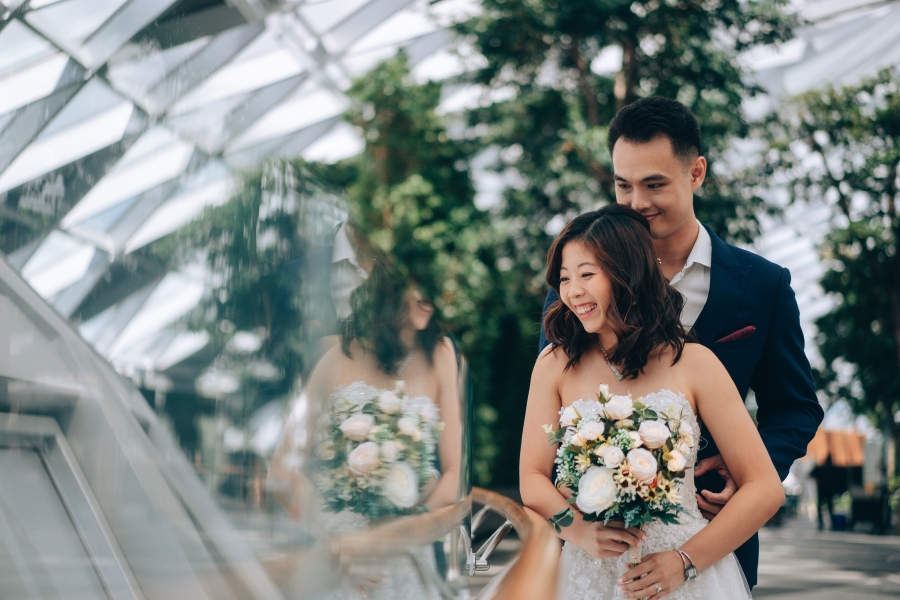 Singapore Pre-Wedding Couple Photoshoot At Jewel, Changi Airport And East Coast Park Beach by Michael on OneThreeOneFour 2