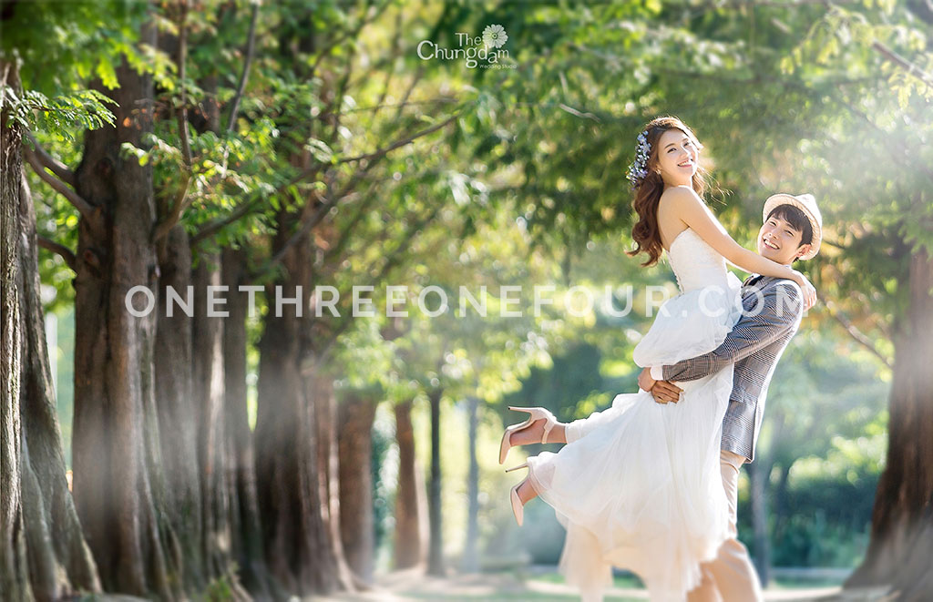 Outdoor Photoshoot with Extra Charges by Chungdam Studio on OneThreeOneFour 11