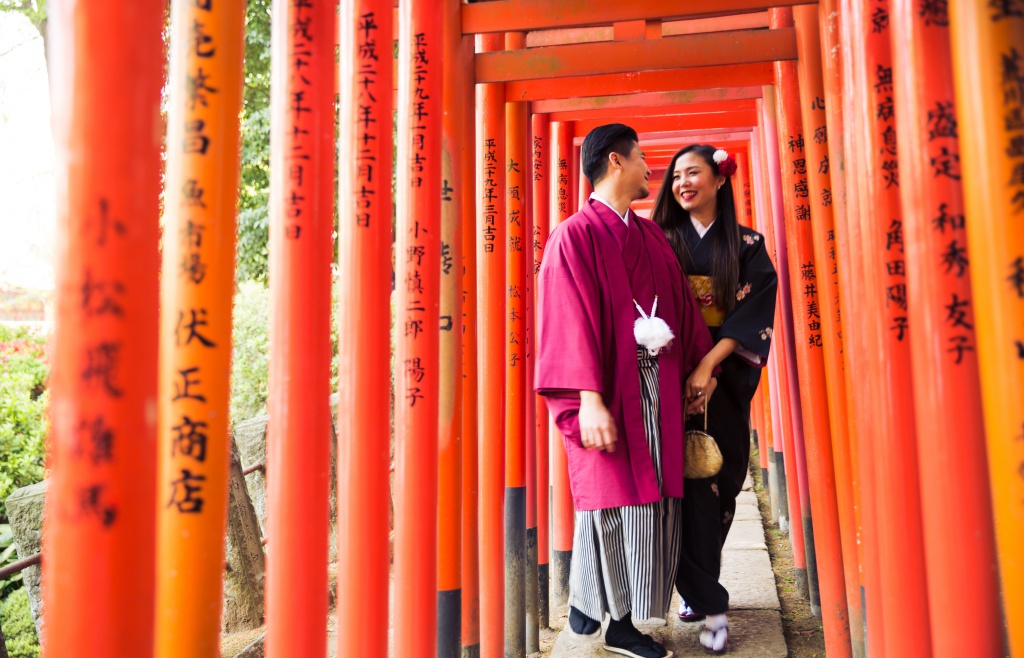 Japan Tokyo Kimono Photoshoot And Surprise Proposal  by Koki  on OneThreeOneFour 4