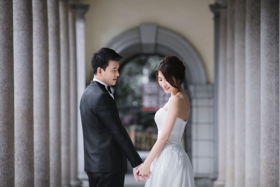 Taiwan Prewedding Photoshoot: Studio, Tatung University and Yang Ming Shan by Doukou on OneThreeOneFour 10