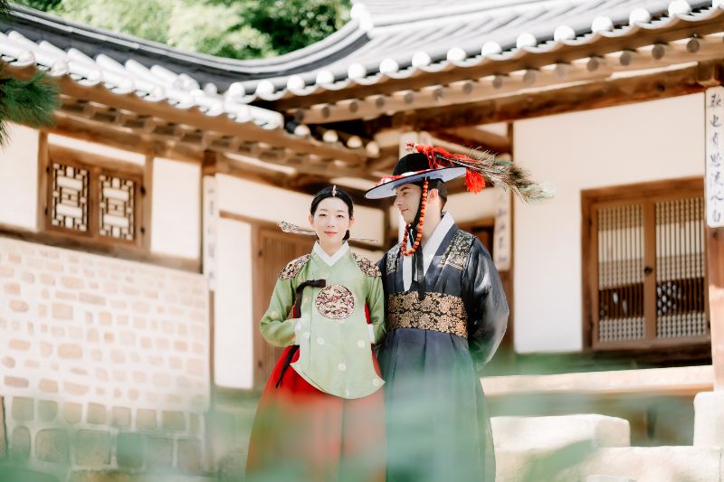 Y&B: Korea Hanbok Pre-Wedding Photoshoot At Dream Forest by Jungyeol on OneThreeOneFour 1