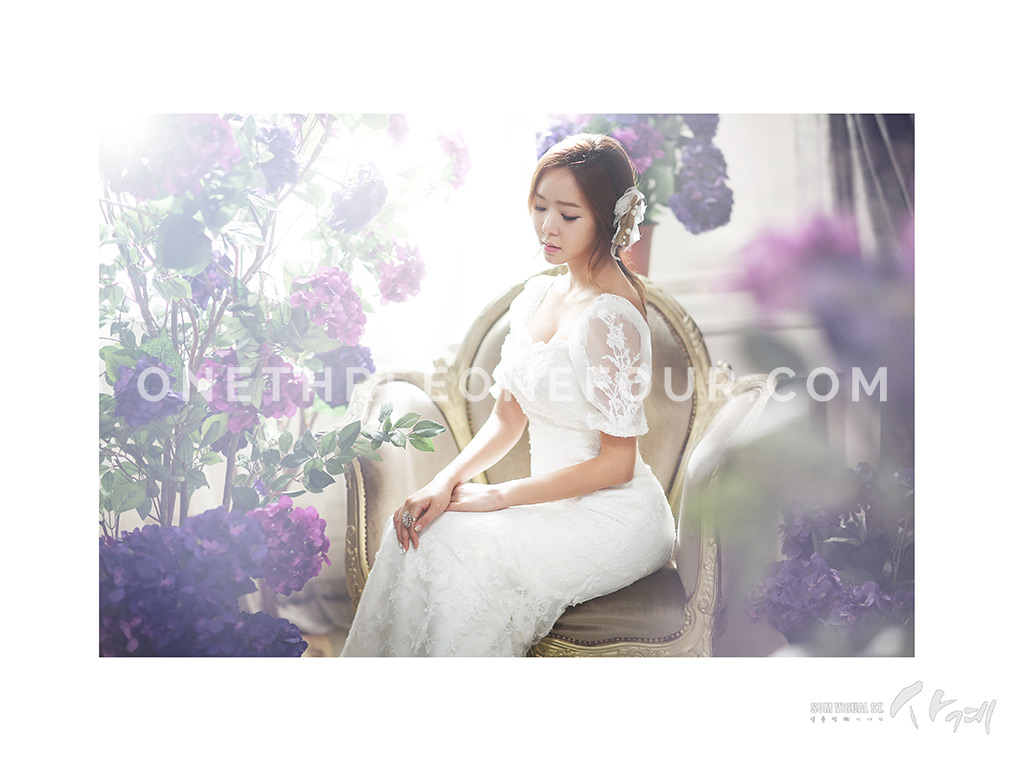 Korean Wedding Photos: Indoor Set by SUM Studio on OneThreeOneFour 24