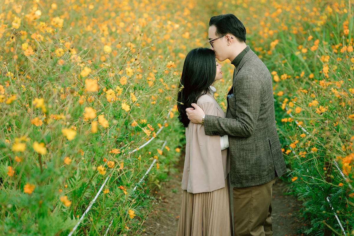 Autumn Date Snap Couple Photoshoot with Flower Fields at Haneul Park by Jungyeol on OneThreeOneFour 4