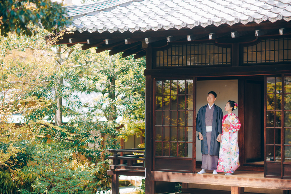 Pre-Wedding Photoshoot In Kyoto And Nara At Gion District And Nara Deer Park by Kinosaki  on OneThreeOneFour 17