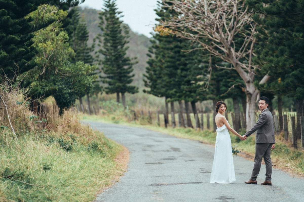 Taiwan Pre-Wedding Photoshoot Cafe Pier Lighthouse Countryside Street Beach by  on OneThreeOneFour 30