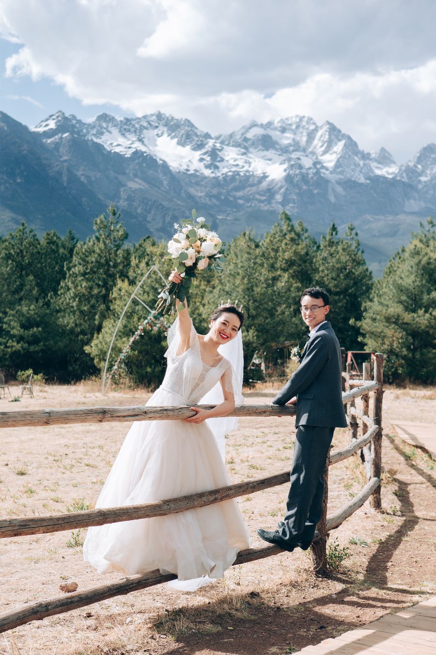 Yunnan Outdoor Pre-Wedding Photoshoot At Lijiang by Cao on OneThreeOneFour 11