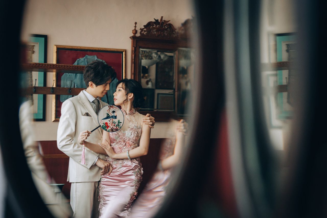 Oriental and Peranakan-inspired Prewedding Photoshoot by Cheng on OneThreeOneFour 3