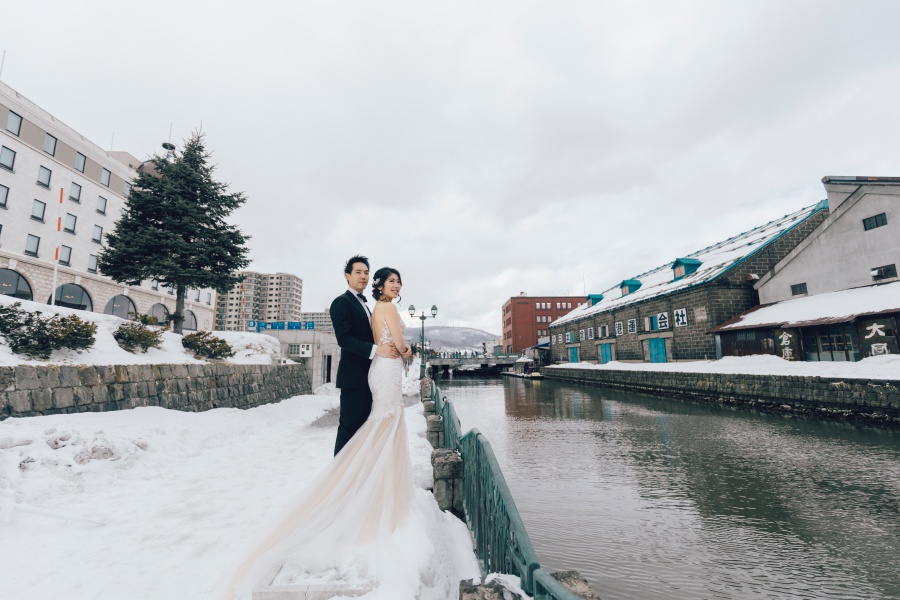 Hokkaido Outdoor Pre-Wedding Photoshoot At Otaru Canal And Nikka Whiskey Museum During Winter  by Nham on OneThreeOneFour 13