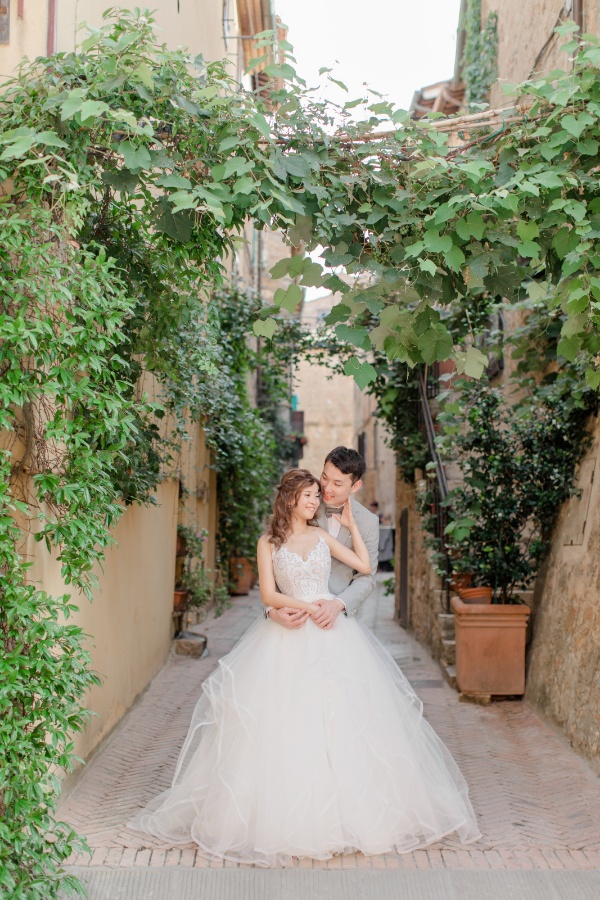義大利婚紗拍攝 -  義大利聖奎里科 by Katie on OneThreeOneFour 13