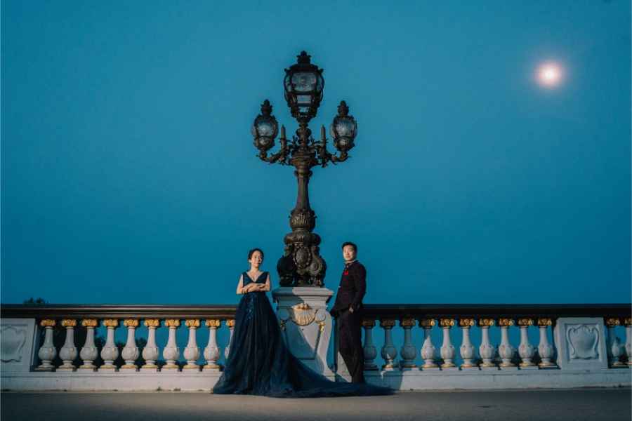 Paris Eiffel Tower and the Louvre Prewedding Photoshoot in France by Vin on OneThreeOneFour 41