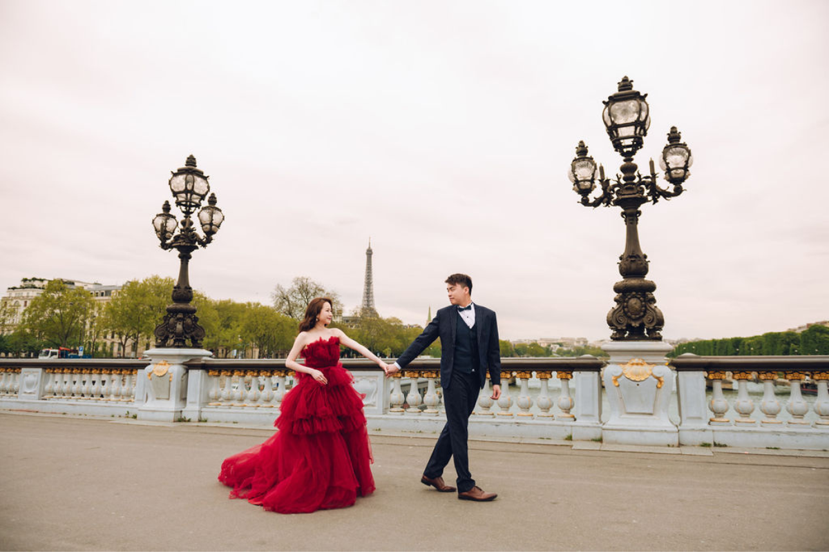 Paris Prewedding Photoshoot at Port Debilly, Palace Du Trocadero, Tuileries Garden, Lourve Museum  by Arnel on OneThreeOneFour 23