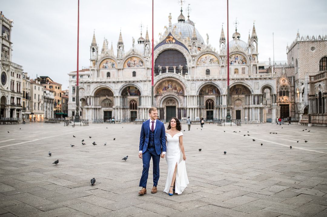 D&K: Romantic pre-wedding photoshoot at Italy Venice by Valerio on OneThreeOneFour 0
