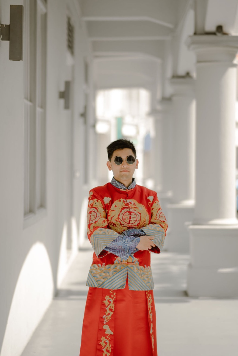 M&C: Singapore Outdoor Pre-wedding in traditional wedding outfit by Samantha on OneThreeOneFour 20