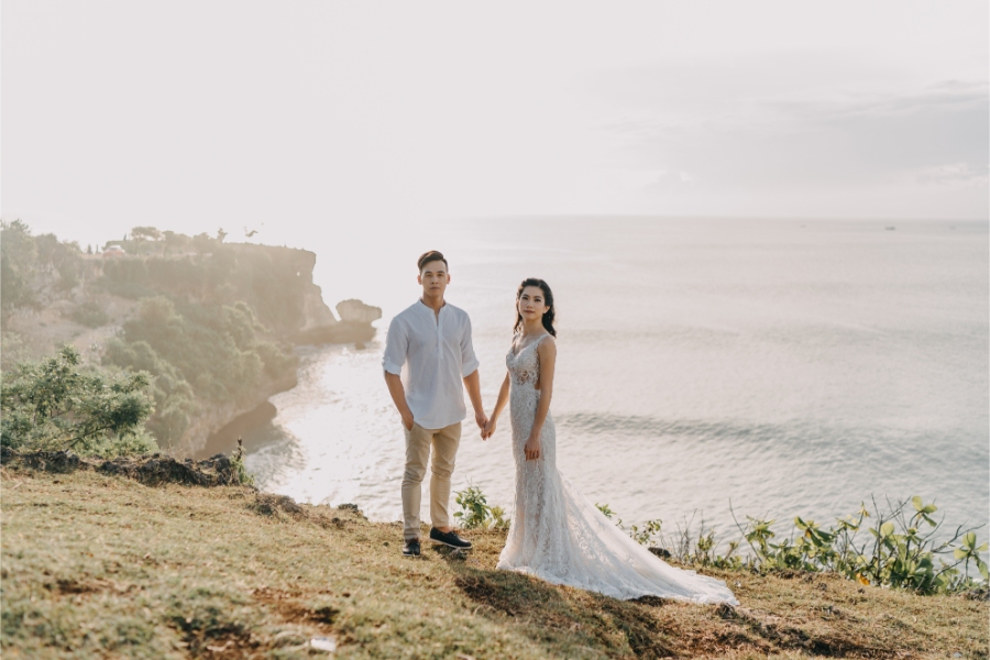 A&W: Bali Full-day Pre-wedding Photoshoot at Cepung Waterfall and Balangan Beach by Agus on OneThreeOneFour 39