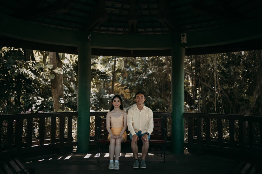 A & L - Singapore Pre-Wedding at Jurong Bird Park & Colonial Houses at Wessex Estate by Chan on OneThreeOneFour 8