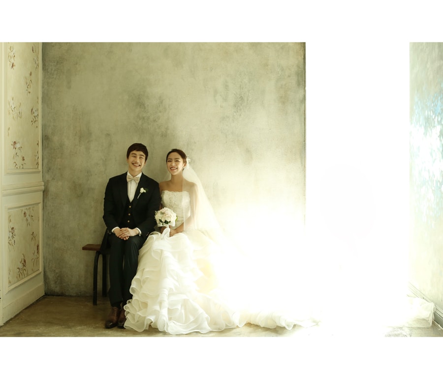Korean Wedding Photos: First Love (Romantic) by ST Jungwoo on OneThreeOneFour 3
