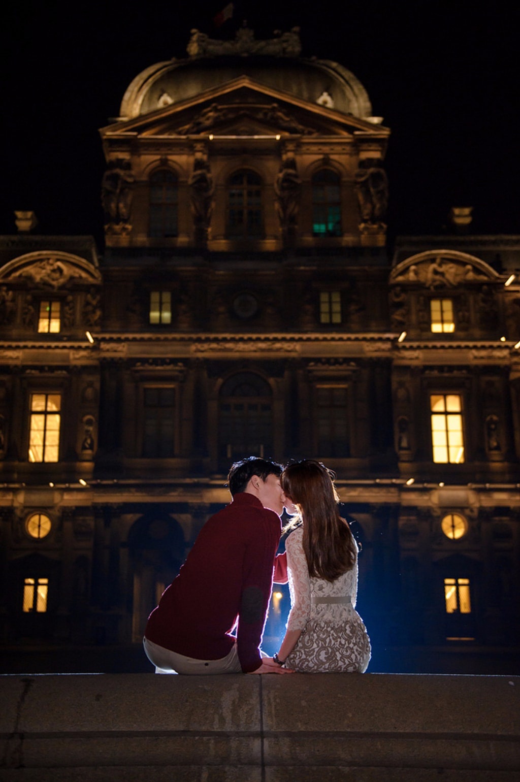 Paris Full Day Pre-Wedding Photoshoot At Eiffel Tower And Sunset At The Lourve Museum  by Son on OneThreeOneFour 15
