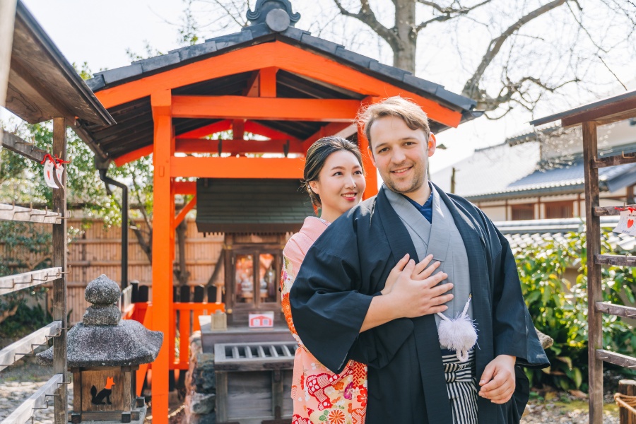 Kyoto Kimono Prewedding Photoshoot Higashiyama District Japan by Shu Hao on OneThreeOneFour 21