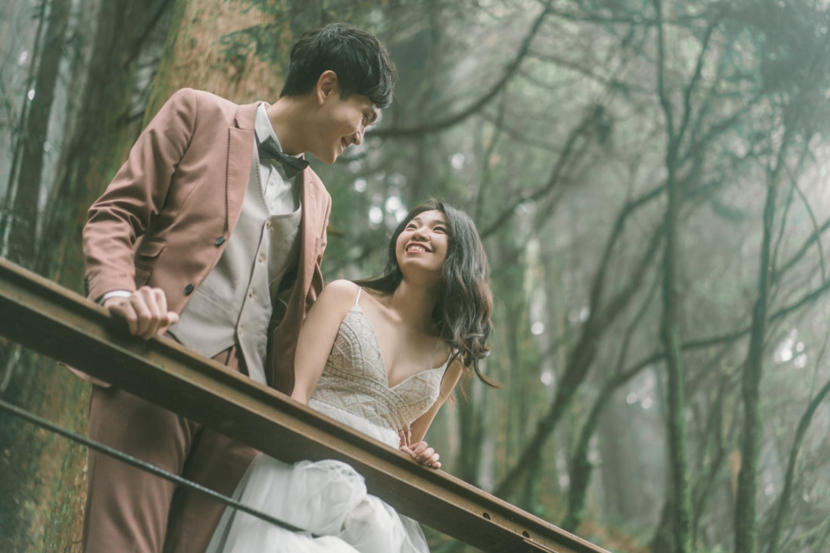 Taiwan Pre-Wedding Photoshoot Countryside Forest Misty Bridges by  on OneThreeOneFour 23