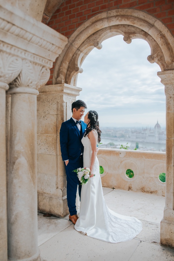 J&W: Budapest Full-day Pre-wedding Photoshoot around Castle Hill by Drew on OneThreeOneFour 6