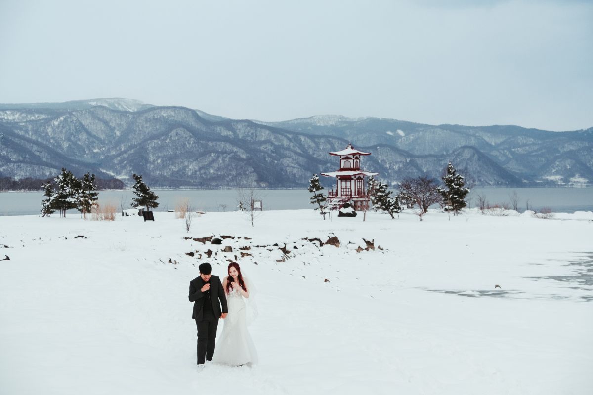 Hokkaido Winter Photoshoot Hirafu Village Lake Toya Niseko Horse Hilton Niseko Village by Kuma on OneThreeOneFour 20