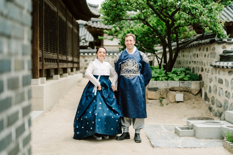 B&J: Hanbok pre-wedding at Namsangol Hanok Village in Seoul by Jungyeol on OneThreeOneFour 23
