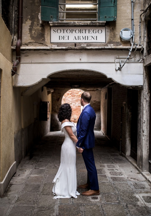 D&K: Romantic pre-wedding photoshoot at Italy Venice
