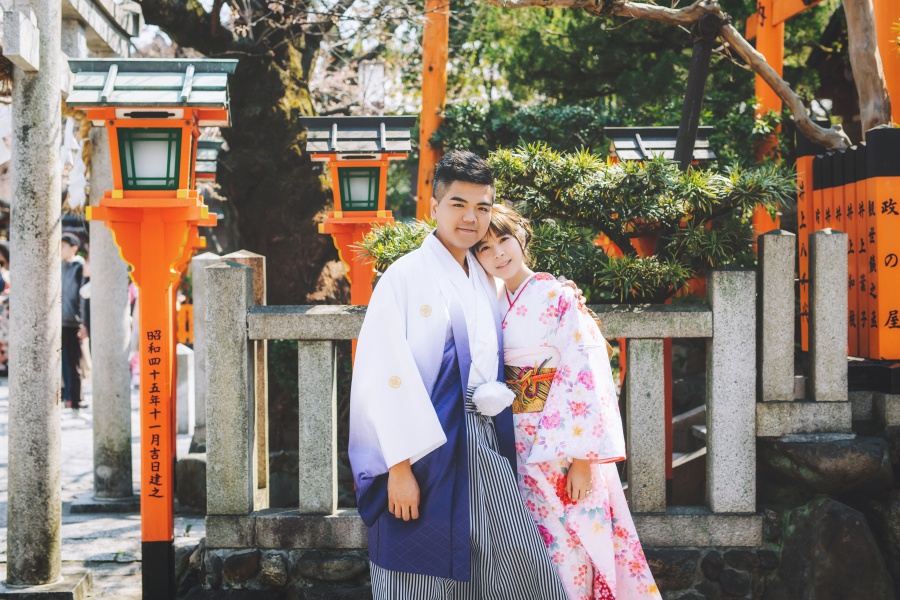 Japan Kyoto Kimono Photoshoot At Gion District During Cherry Blossom Season  by Shu Hao  on OneThreeOneFour 10