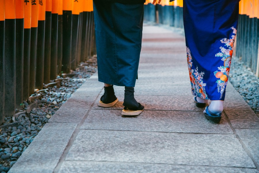 P&K: Indian Kimono Proposal Photoshoot in Kyoto by Daniel on OneThreeOneFour 6