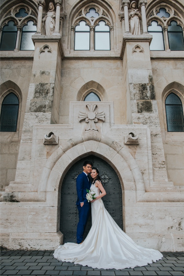 J&W: Budapest Full-day Pre-wedding Photoshoot around Castle Hill by Drew on OneThreeOneFour 9