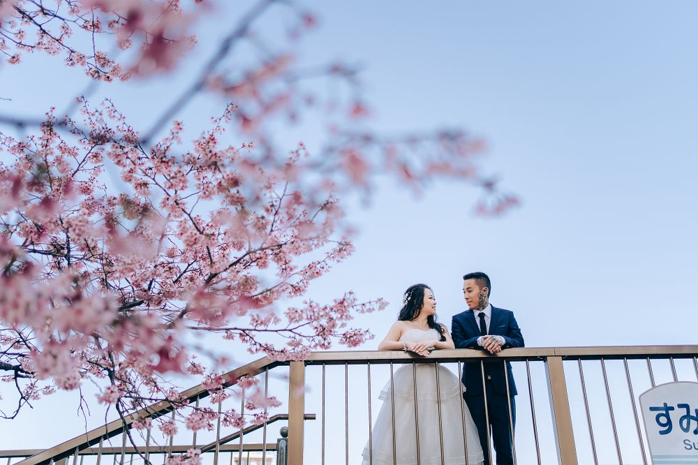 J&A: Pre-wedding in Tokyo with early blooming sakura and Mt Fuji by Dahe on OneThreeOneFour 1