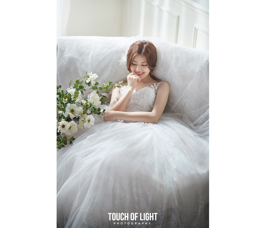 Touch Of Light 2017 Sample Part 2 - Korea Wedding Photography by Touch Of Light Studio on OneThreeOneFour 7
