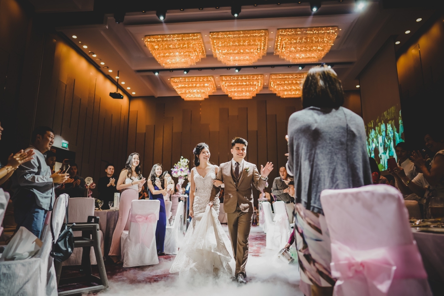 Singapore Actual Wedding Day Photography: Gatecrashing, Chinese Tea Ceremony And Banquet by Michael on OneThreeOneFour 22