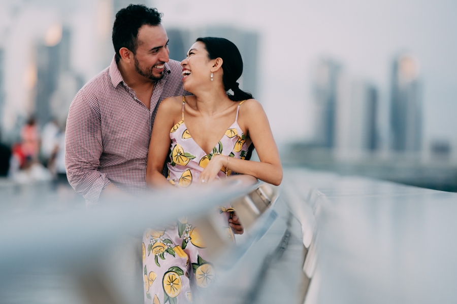 Singapore Surprise Wedding Proposal Photoshoot At Marina Barrage With Singapore Flyer by Michael on OneThreeOneFour 13